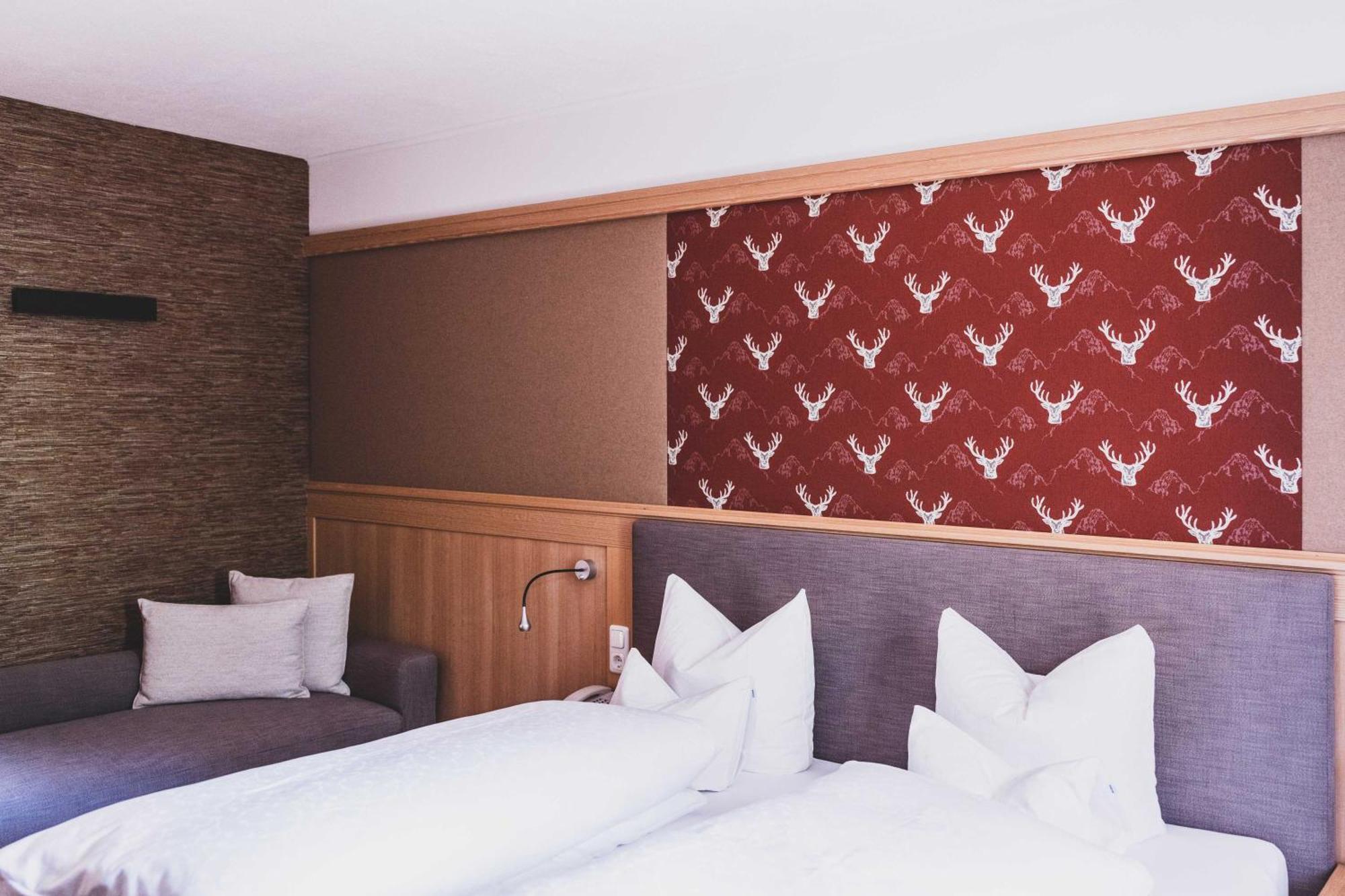 Hotel Gasthof Kreuz Sonntag Dış mekan fotoğraf