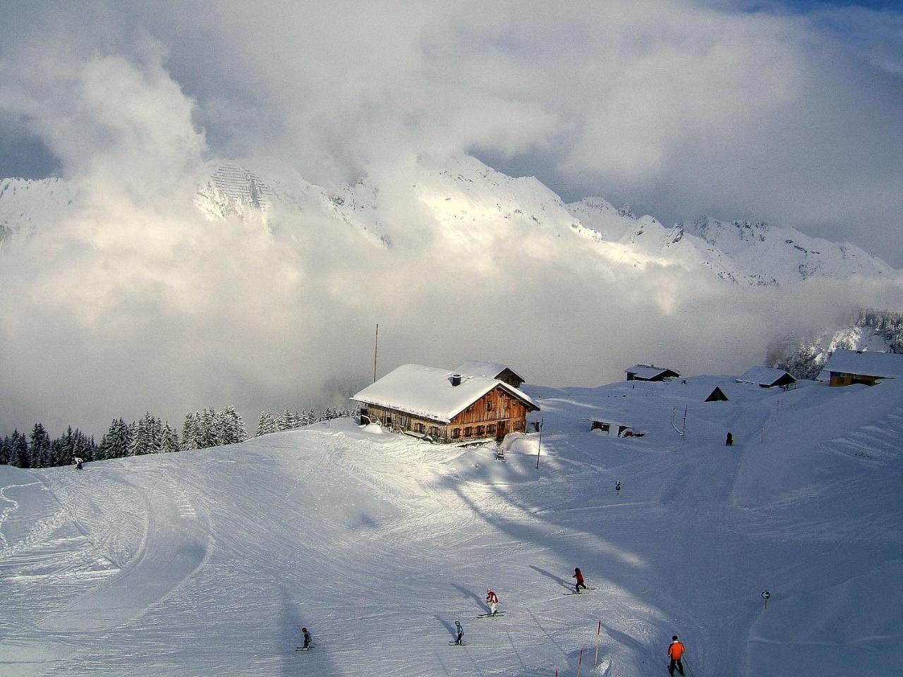 Hotel Gasthof Kreuz Sonntag Dış mekan fotoğraf